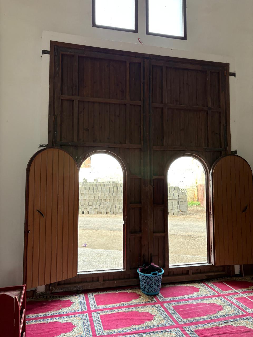 Entrée rénovée de la mosquée de Douar Chmis